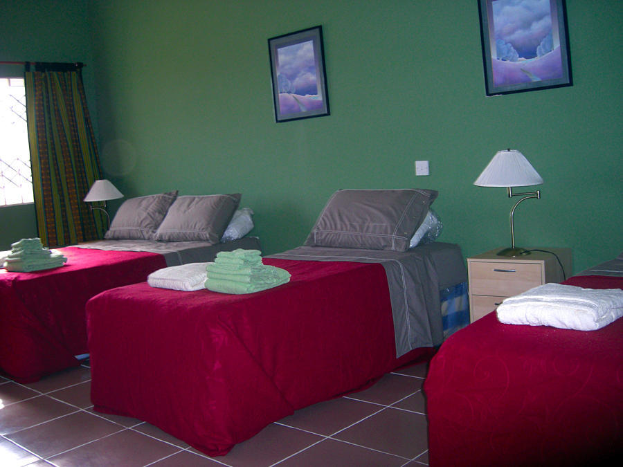 Jamaica Inn Guest House Botianaw Rom bilde