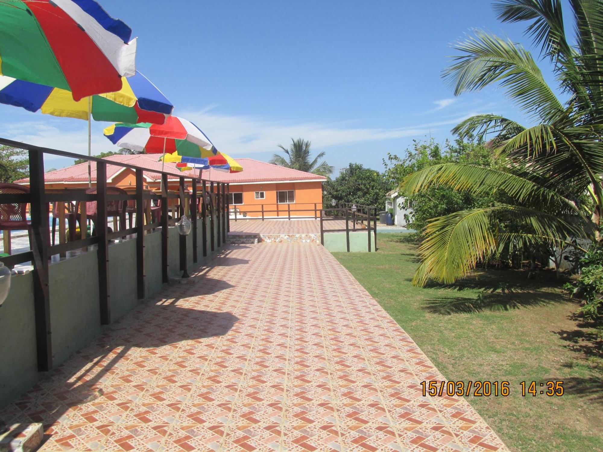 Jamaica Inn Guest House Botianaw Eksteriør bilde